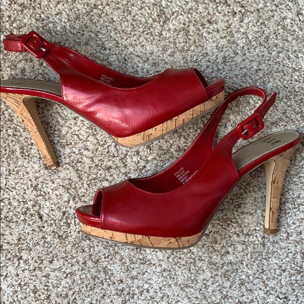 🛍 Red Cork Heels